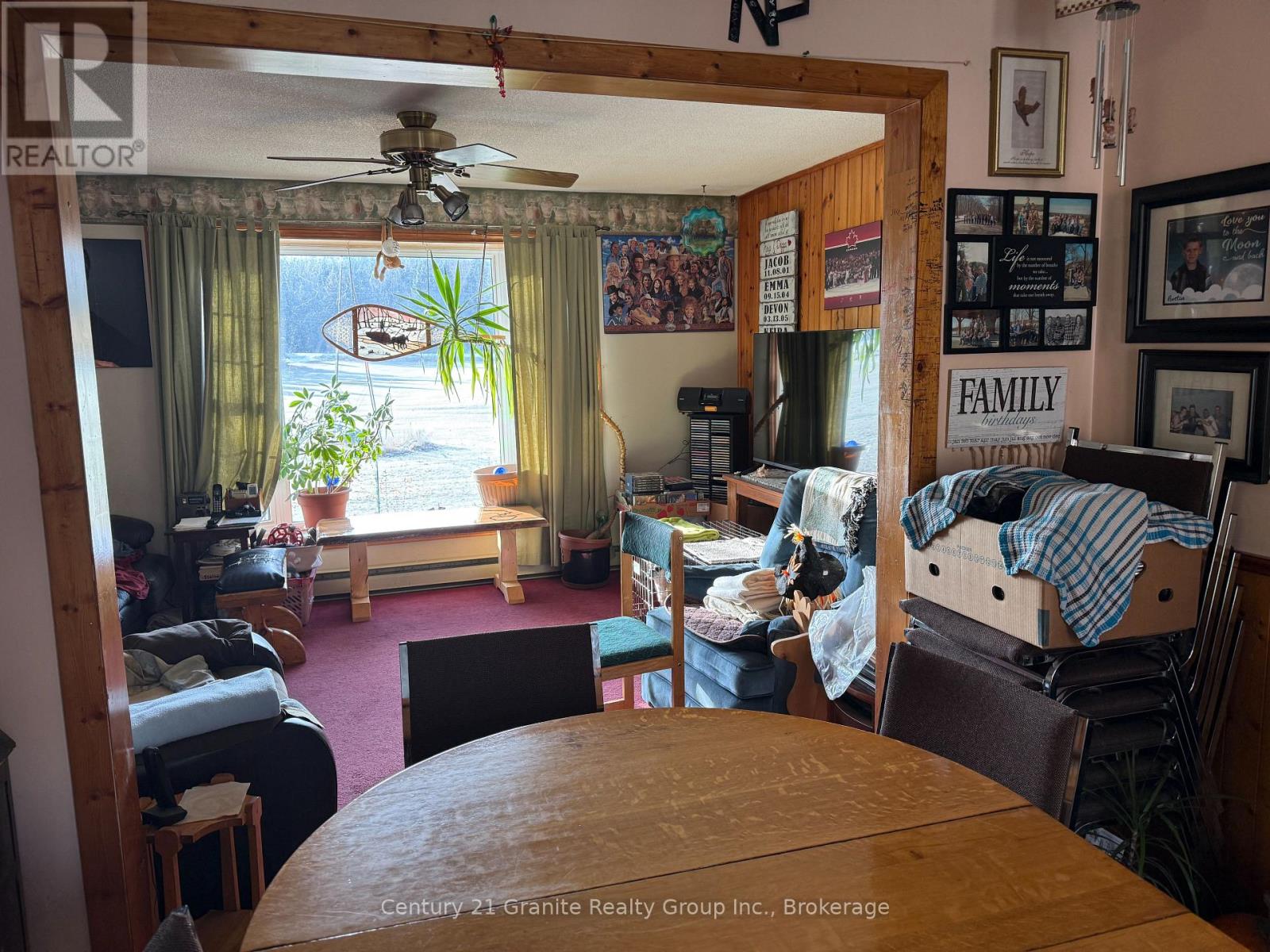 1028 Crabbe Lane Property Photo 8