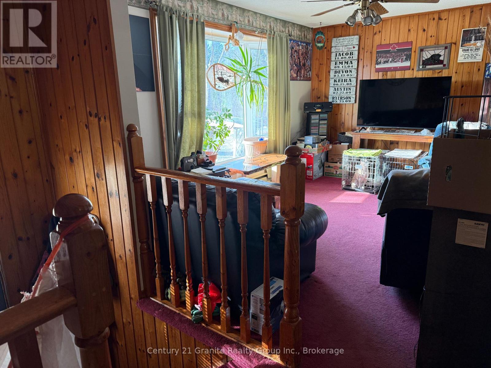 1028 Crabbe Lane Property Photo 10