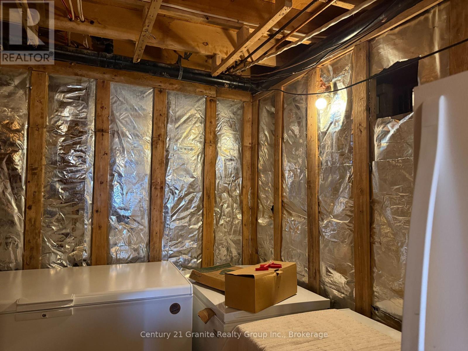 1028 Crabbe Lane Property Photo 25