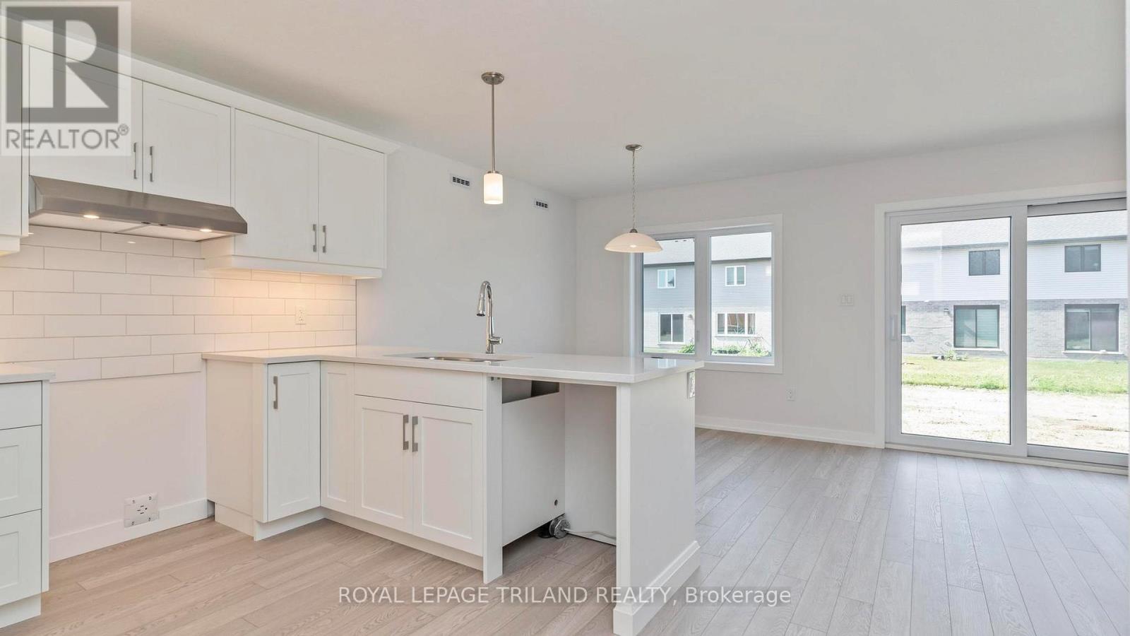 118 Styles Drive Property Photo 2