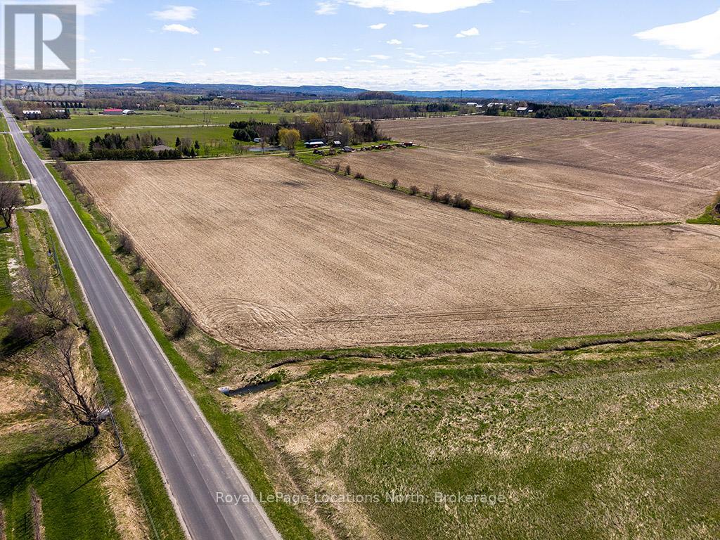 416400 10th Line Property Photo 7