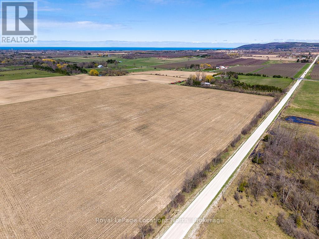 416400 10th Line Property Photo 12
