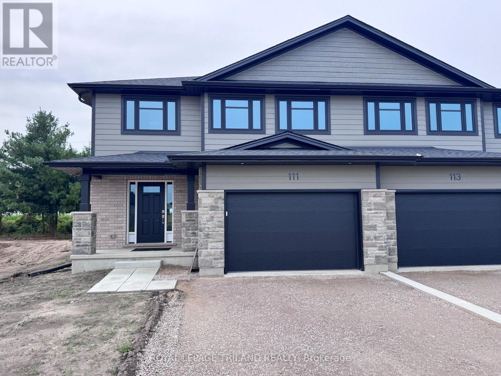 111 STYLES DRIVE Property Photo 1