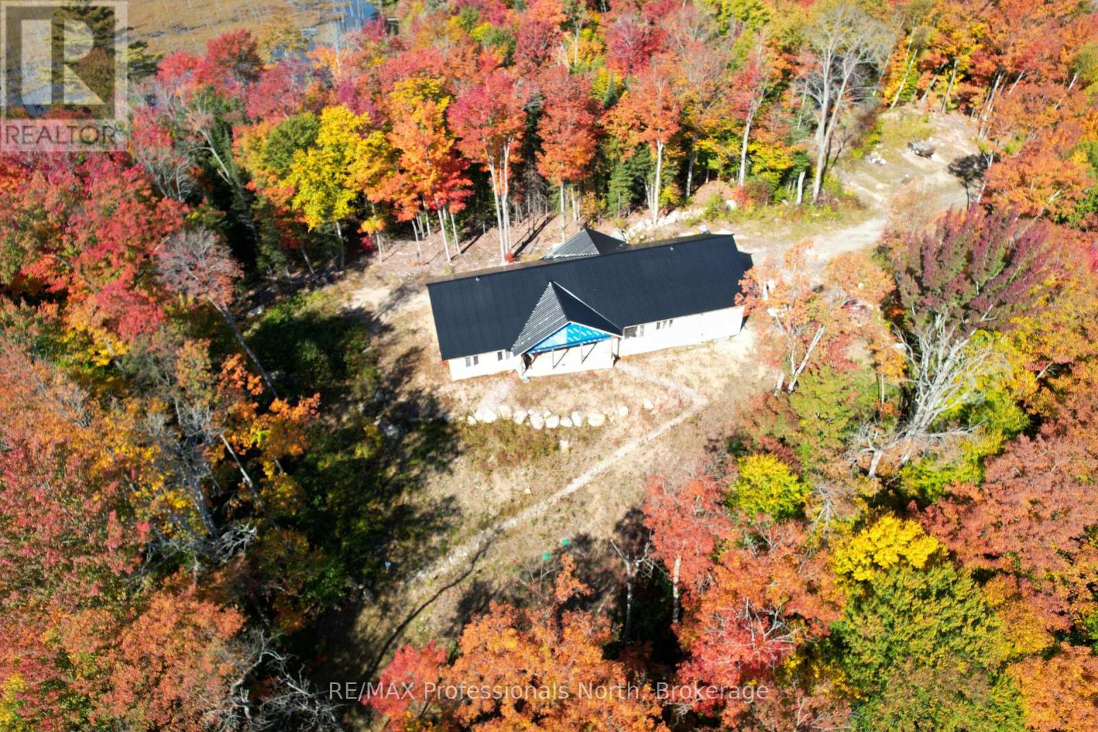 121 Loon Lake Road Property Photo 1