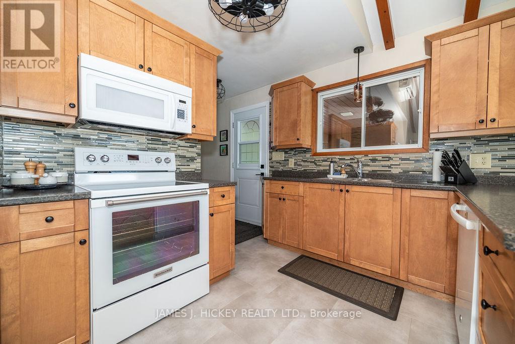 581 Rocky Point Lane Property Photo 7
