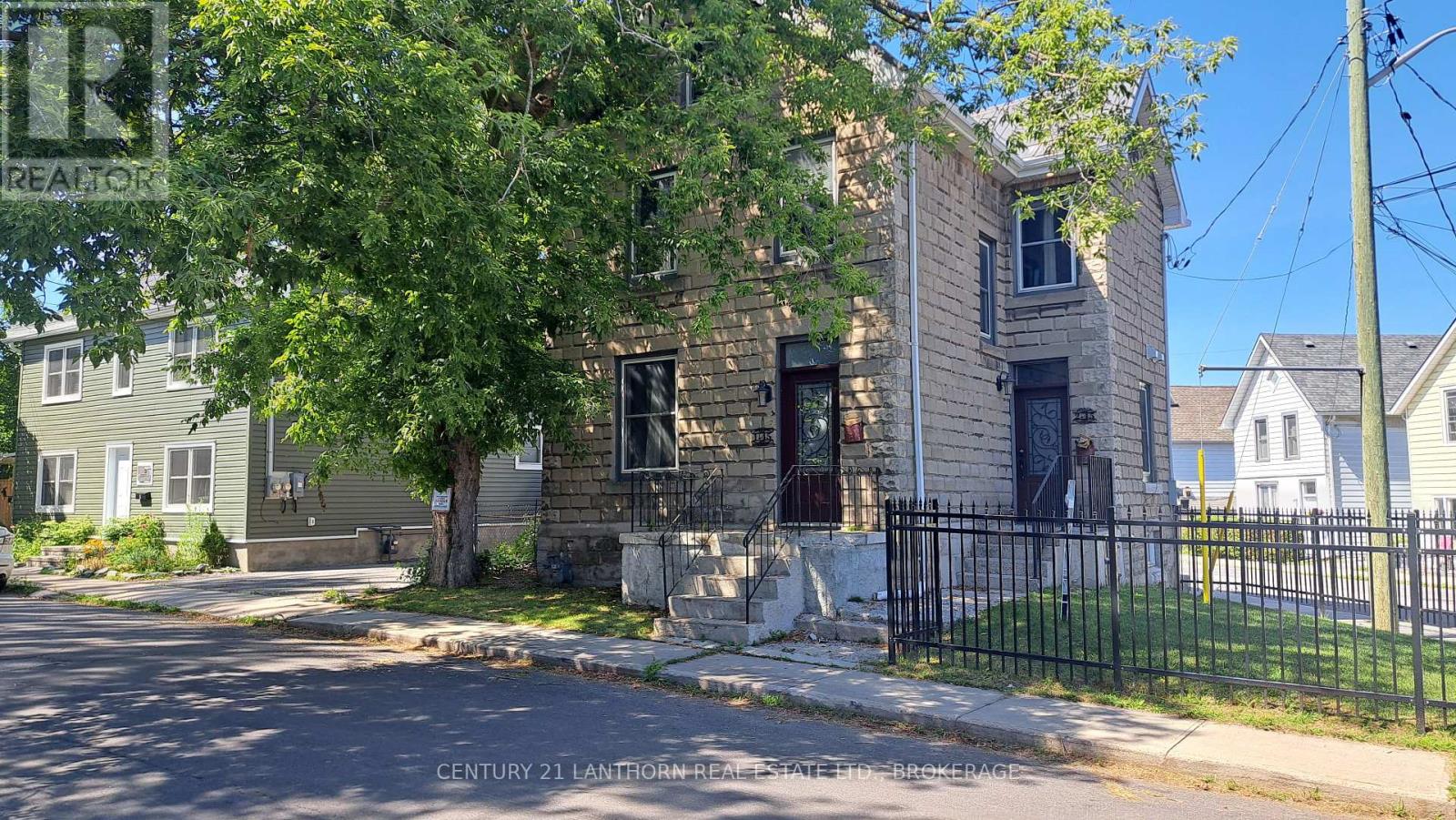 45 Chestnut Street Property Photo 3