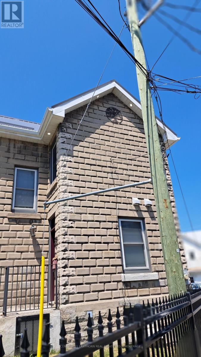 45 Chestnut Street Property Photo 4