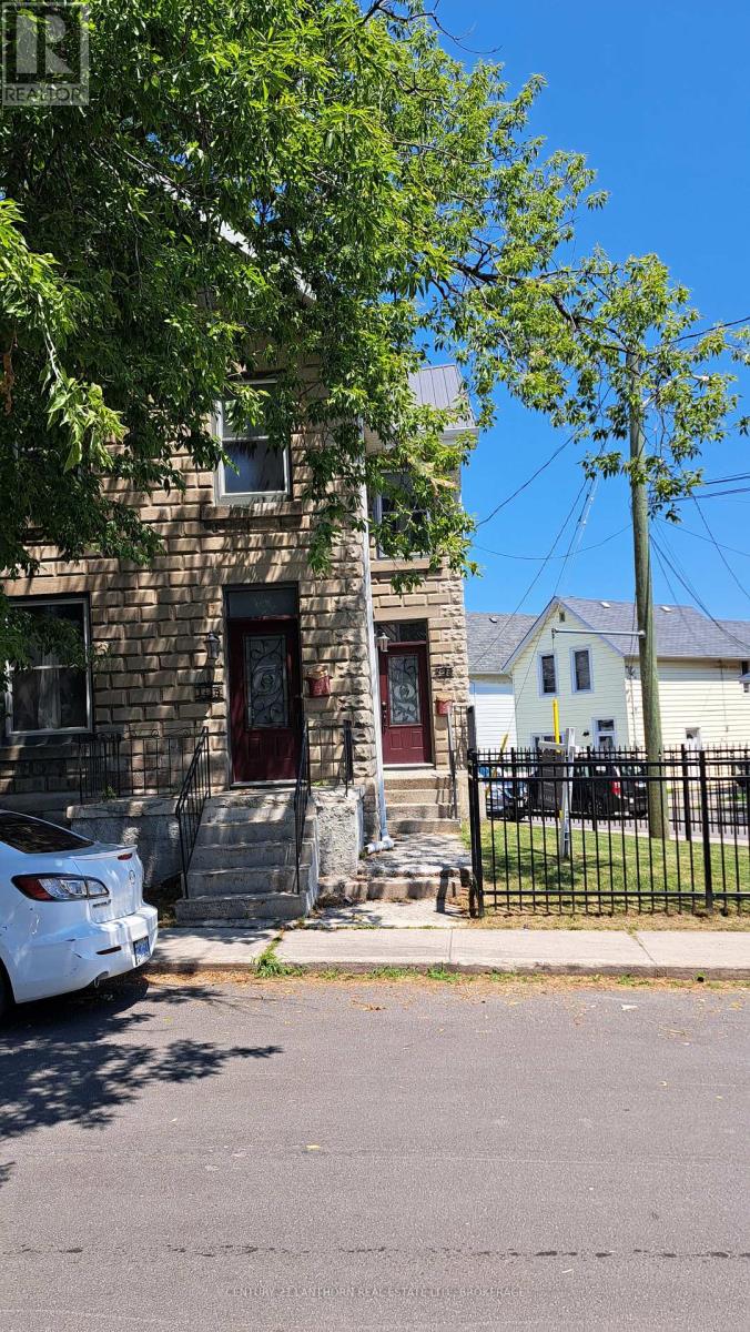 45 Chestnut Street Property Photo 6