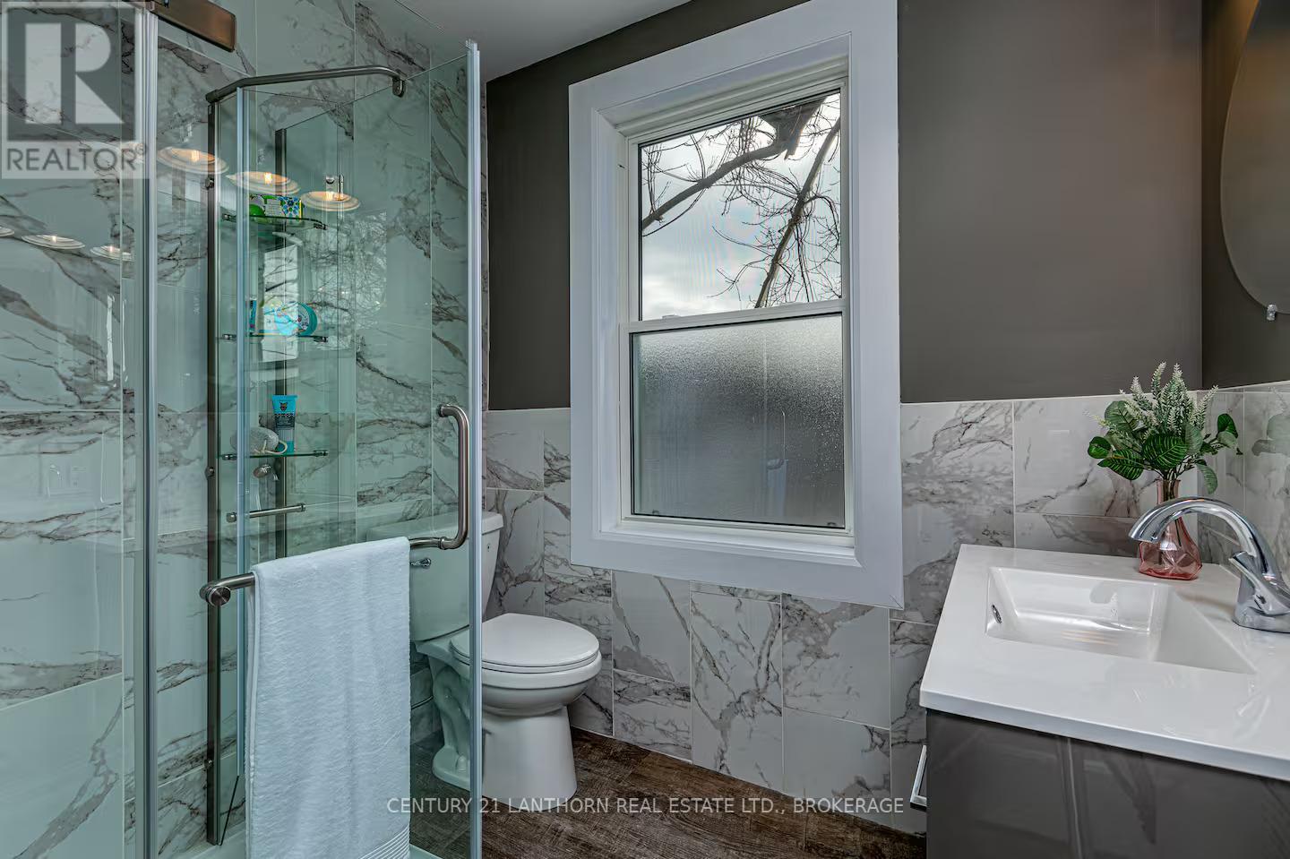 45 Chestnut Street Property Photo 23