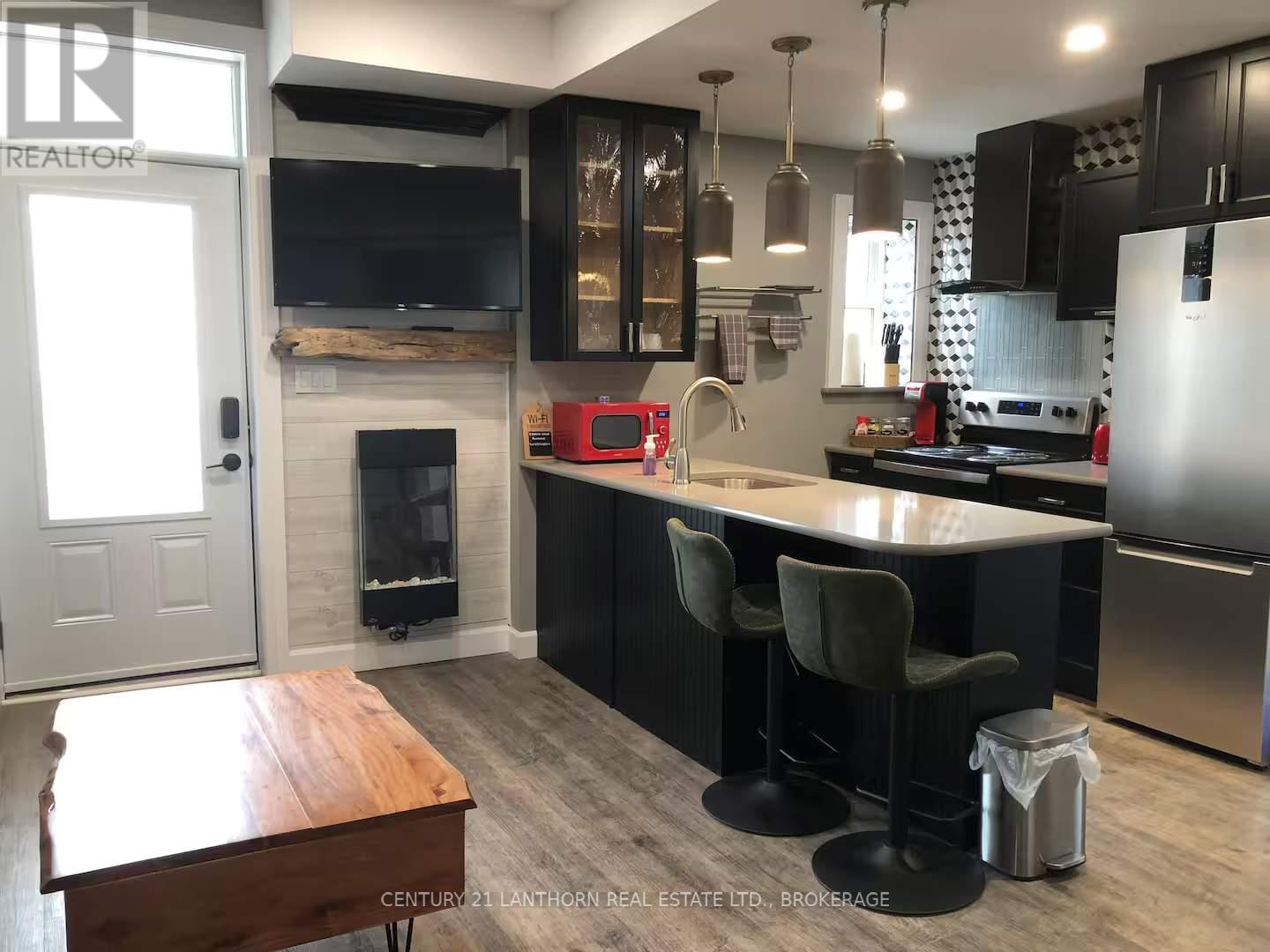 45 Chestnut Street Property Photo 29