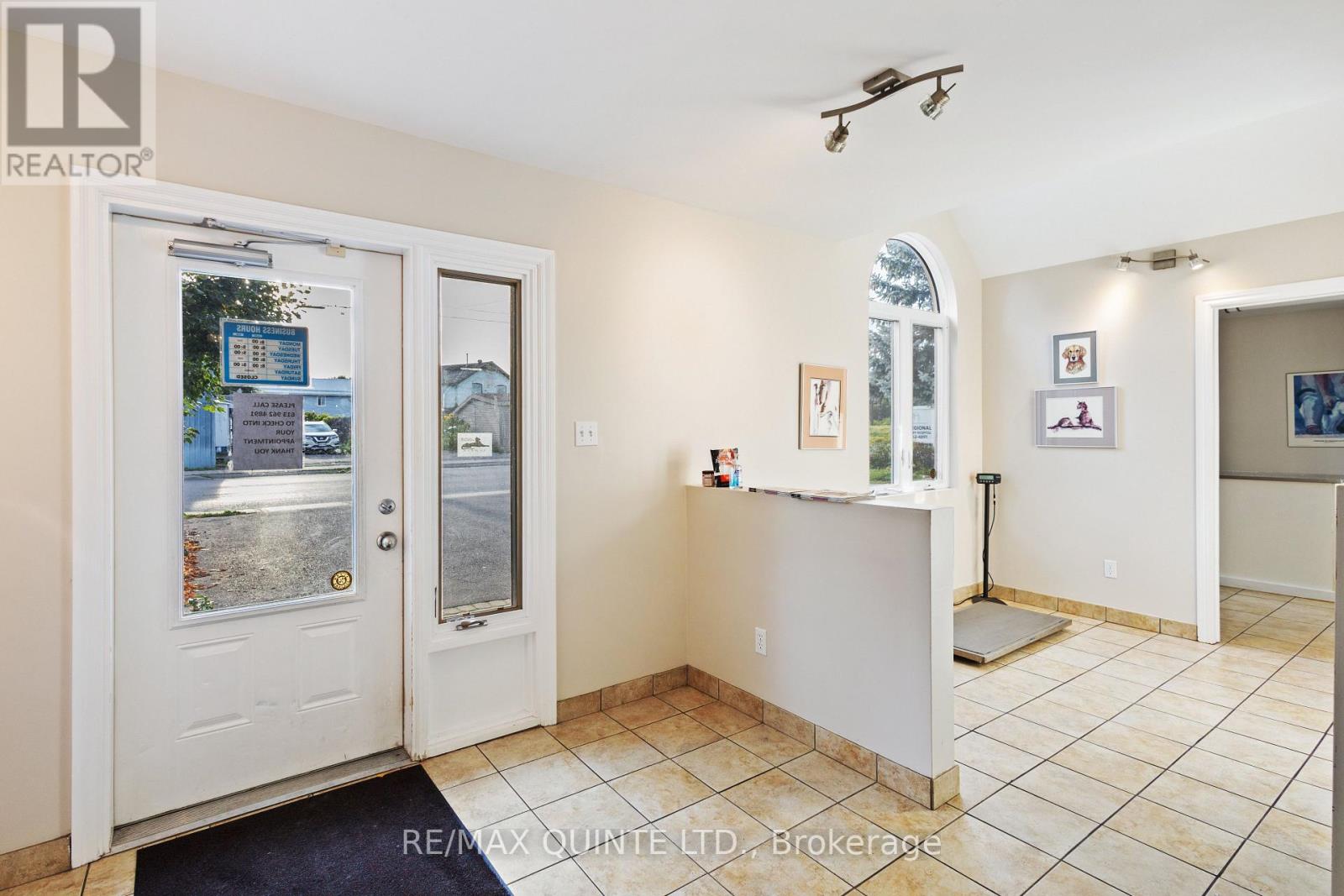 437 Bleecker Avenue Property Photo 6