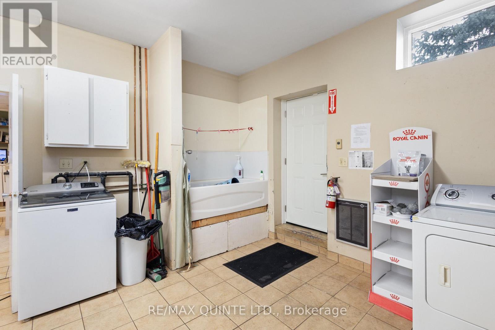 437 Bleecker Avenue Property Photo 16