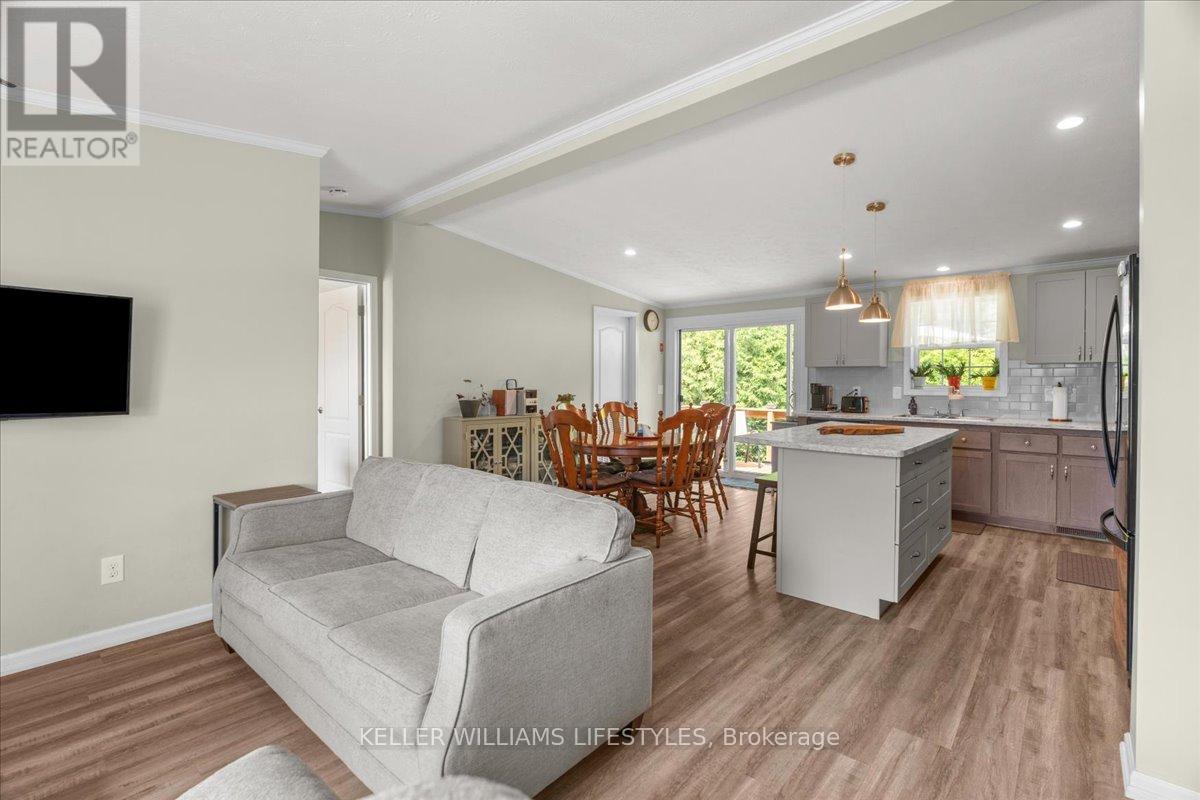 13 Kellestine Drive Property Photo 2
