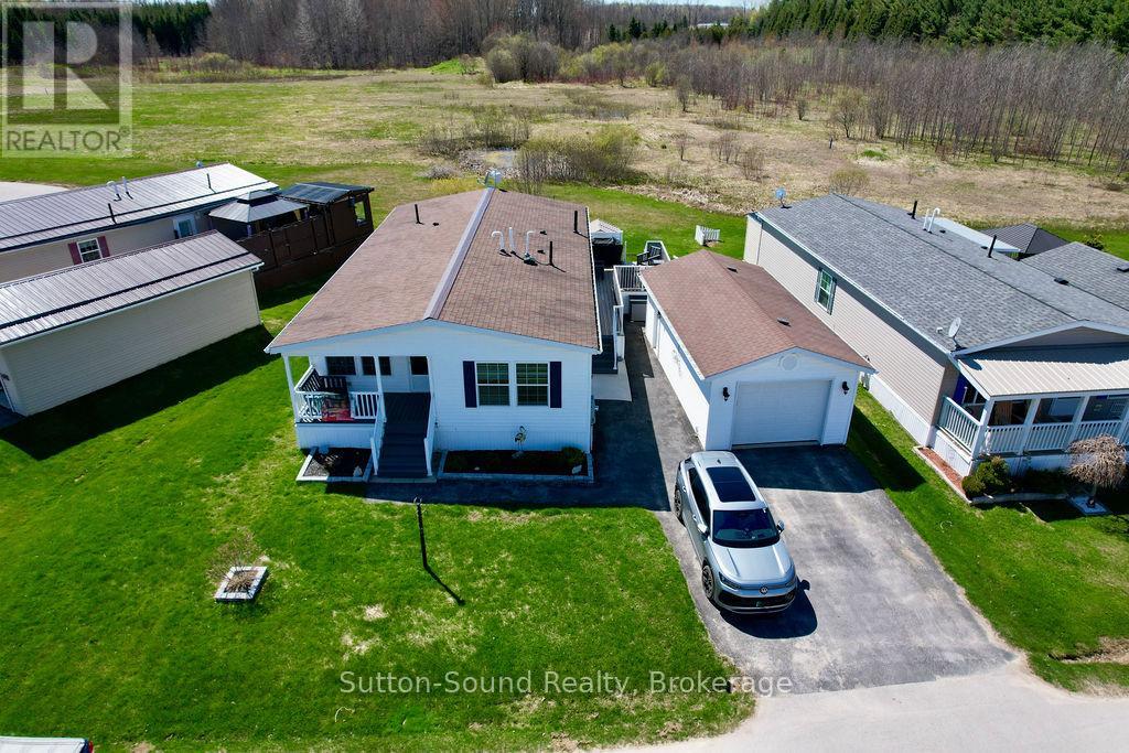 144 Rosewood Drive Property Photo 2