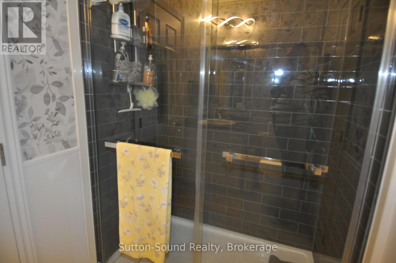 144 Rosewood Drive Property Photo 14