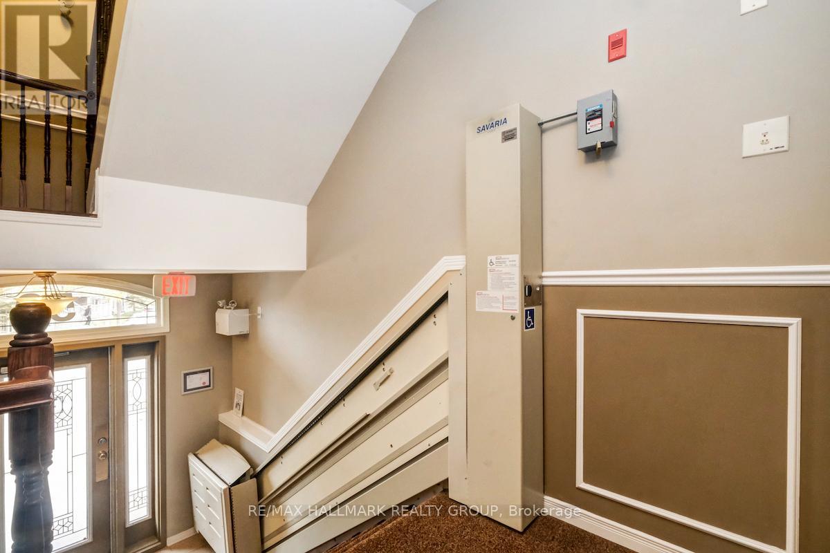 4 - 50 Briargate Property Photo 3