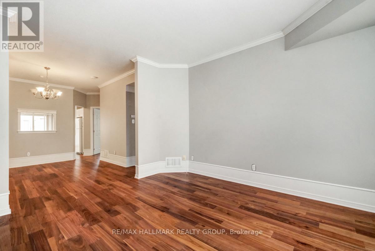 4 - 50 Briargate Property Photo 11