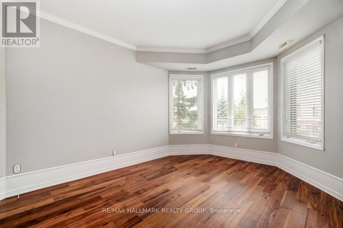 4 - 50 Briargate Property Photo 13