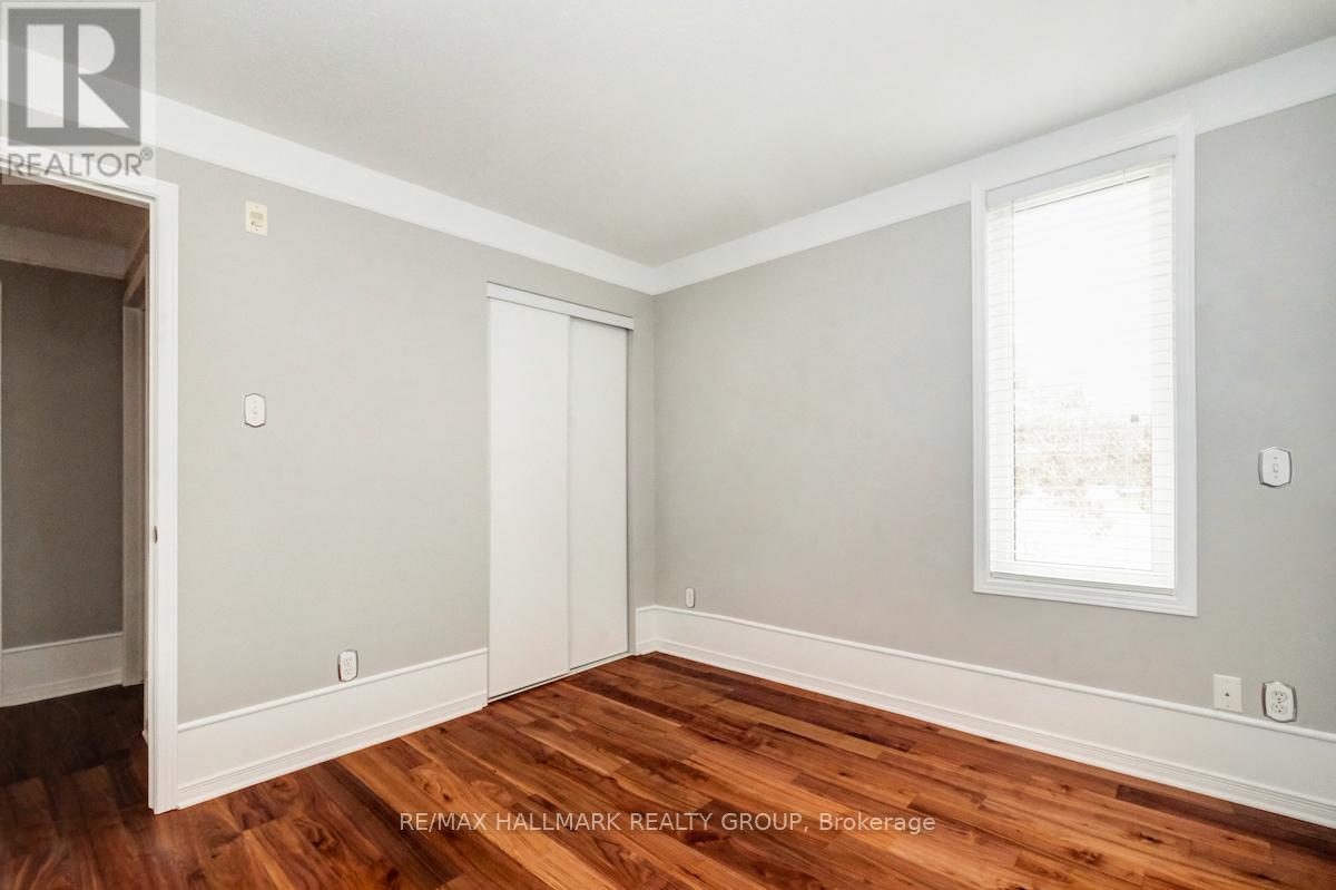 4 - 50 Briargate Property Photo 28
