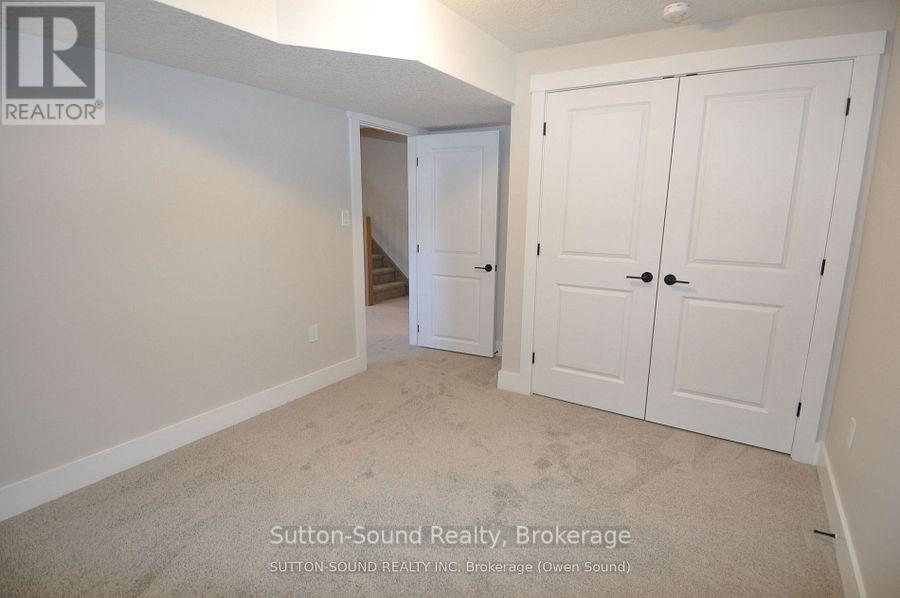 622 8th Street W Property Photo 21