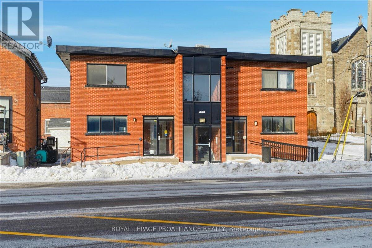 331 & 333 Picton Main Street Property Photo 2