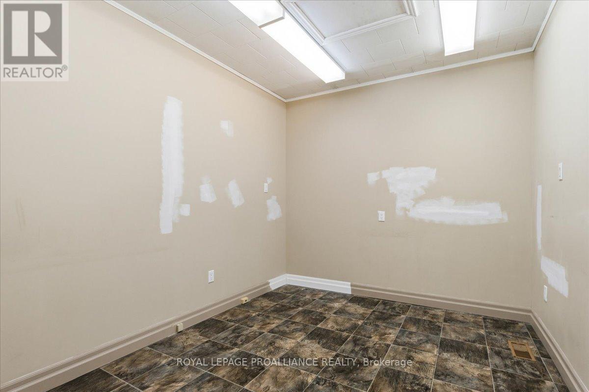 331 & 333 Picton Main Street Property Photo 35