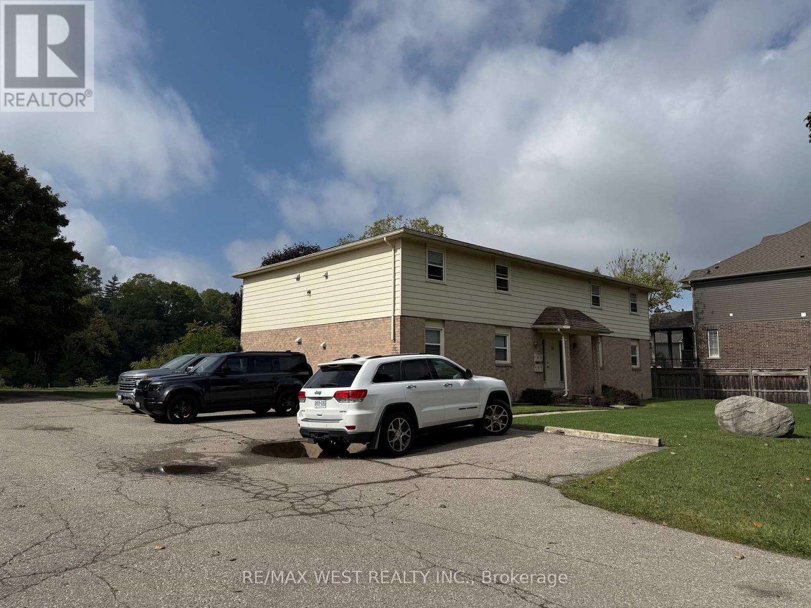 60 WILLOW STREET Property Photo 1