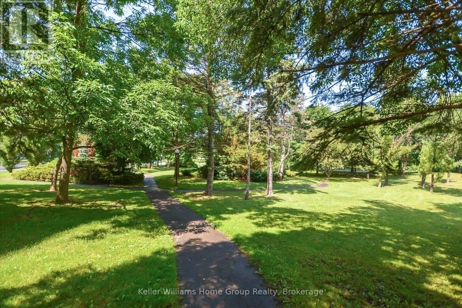 702 - 23 Woodlawn Road E Property Photo 37