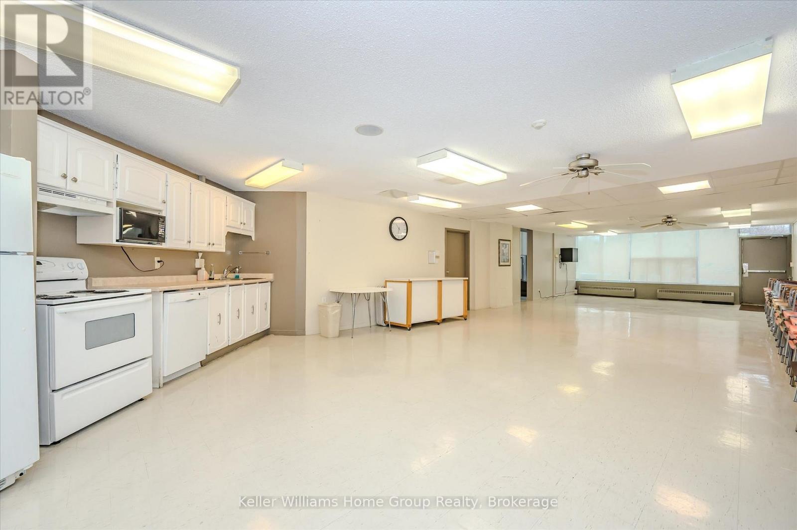 702 - 23 Woodlawn Road E Property Photo 50