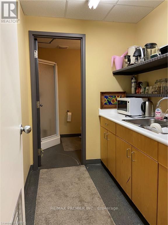 44 Market Street Property Photo 5