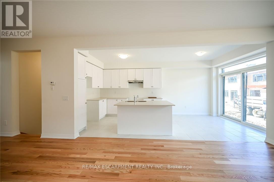 377 Provident Way Property Photo 16