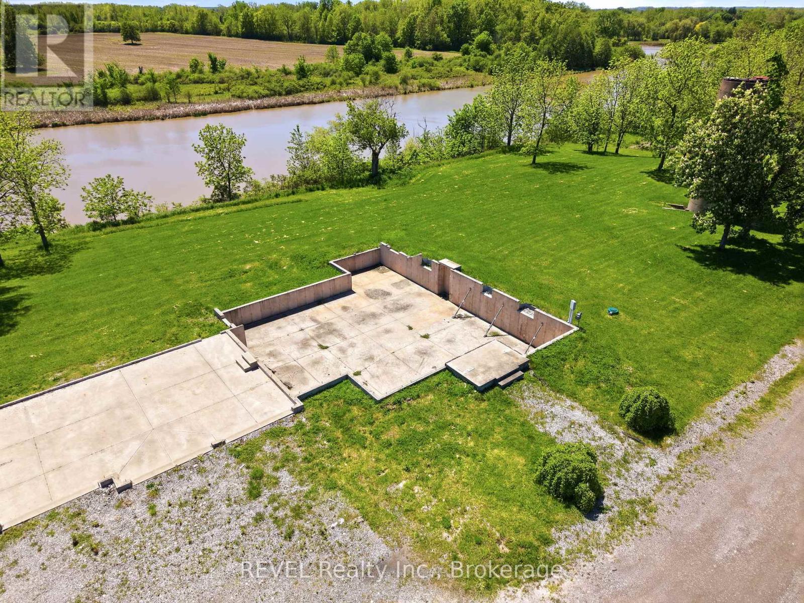 1373 Chippawa Creek Road Property Photo 1
