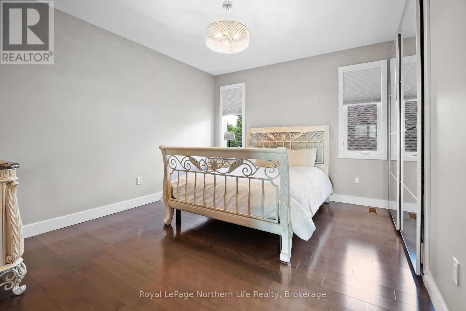 5 Zephyr Heights Property Photo 33