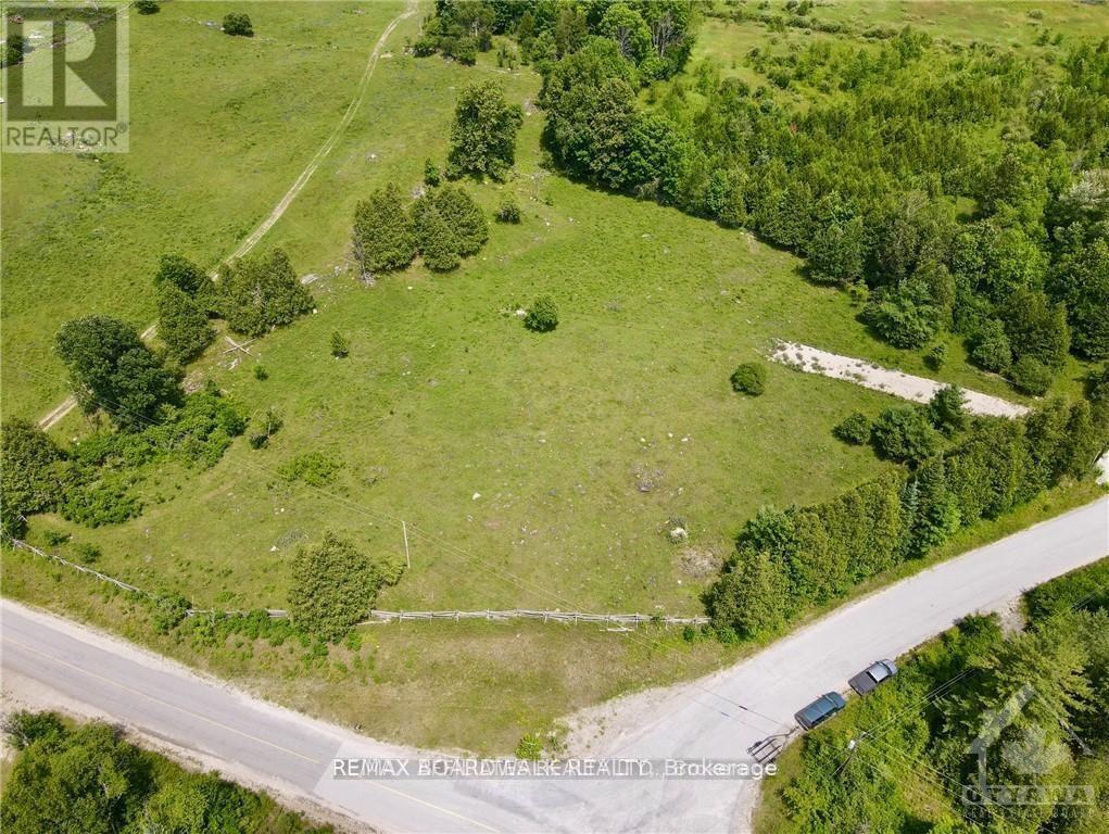 854 Iron Mine Road Property Photo 2