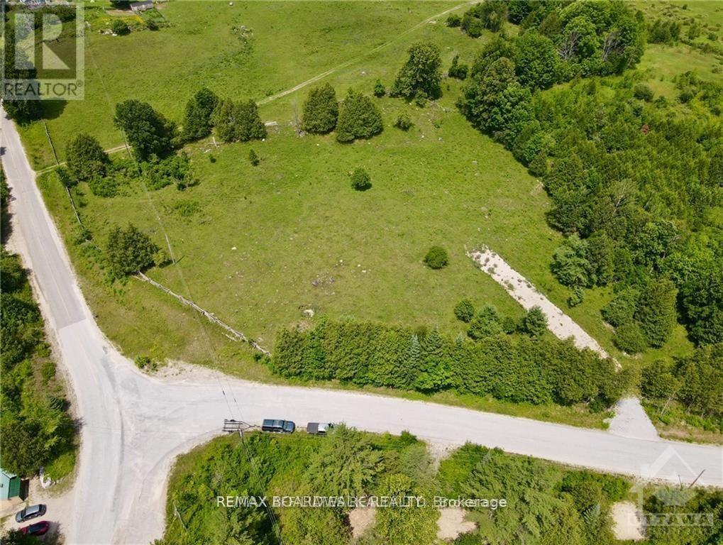 854 Iron Mine Road Property Photo 3