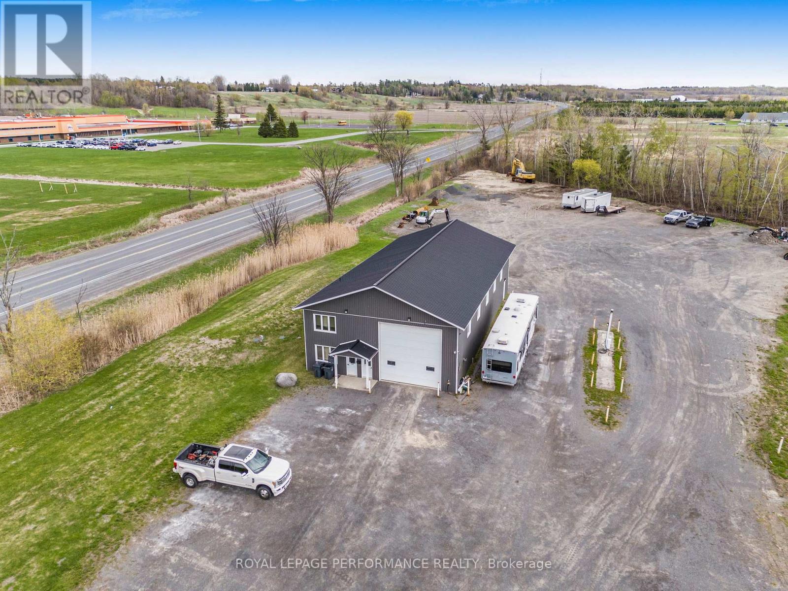 6155 COUNTY ROAD 17 HIGHWAY Property Photo 1