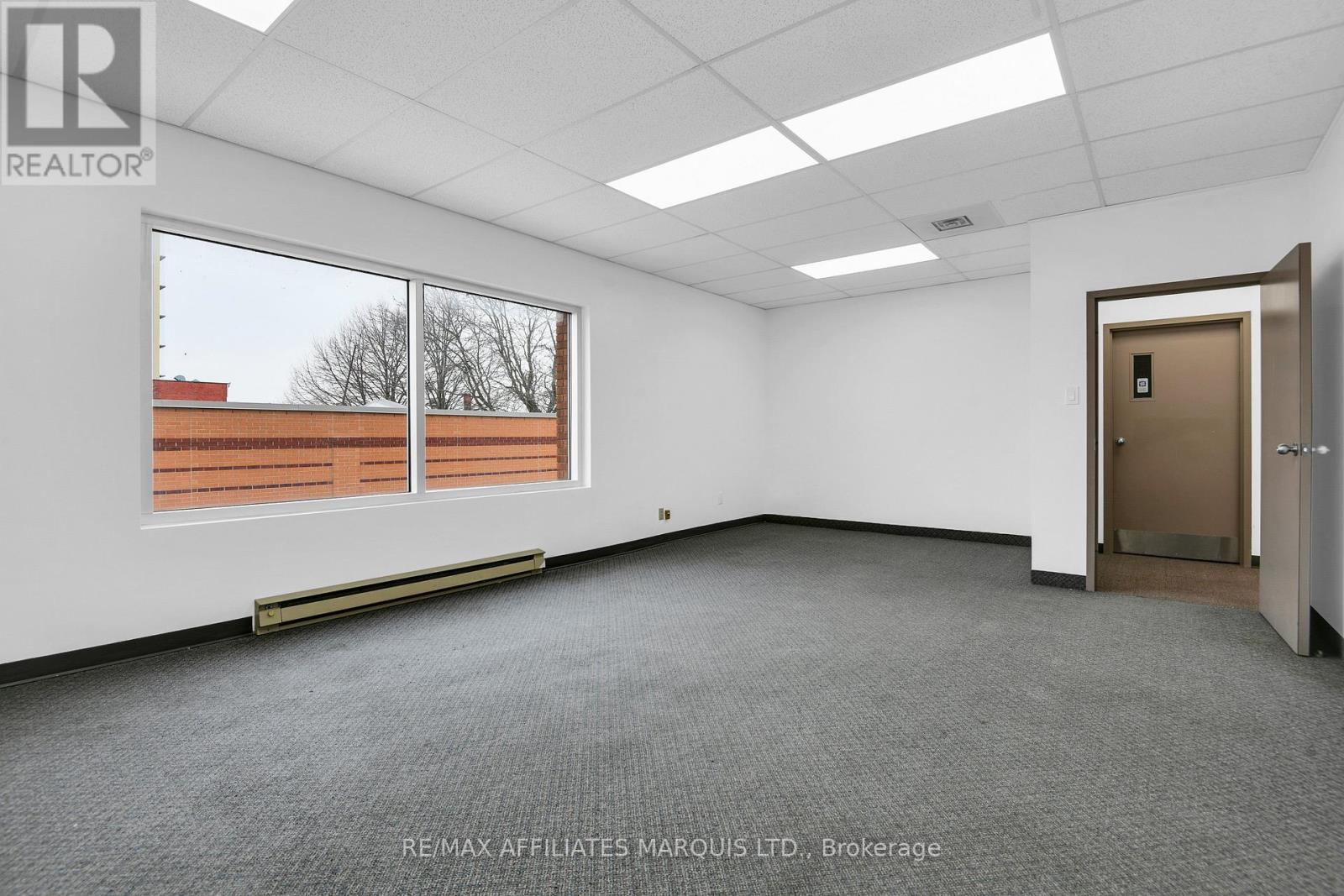 Office Unit 8 - 41 Second Street W Property Photo 11