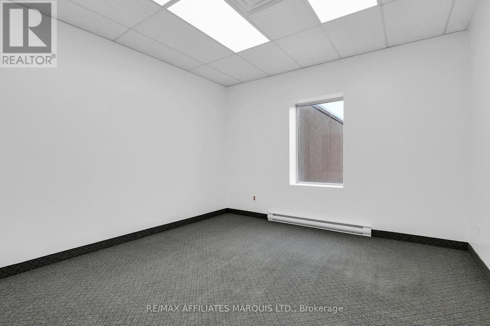Office Unit 8 - 41 Second Street W Property Photo 16