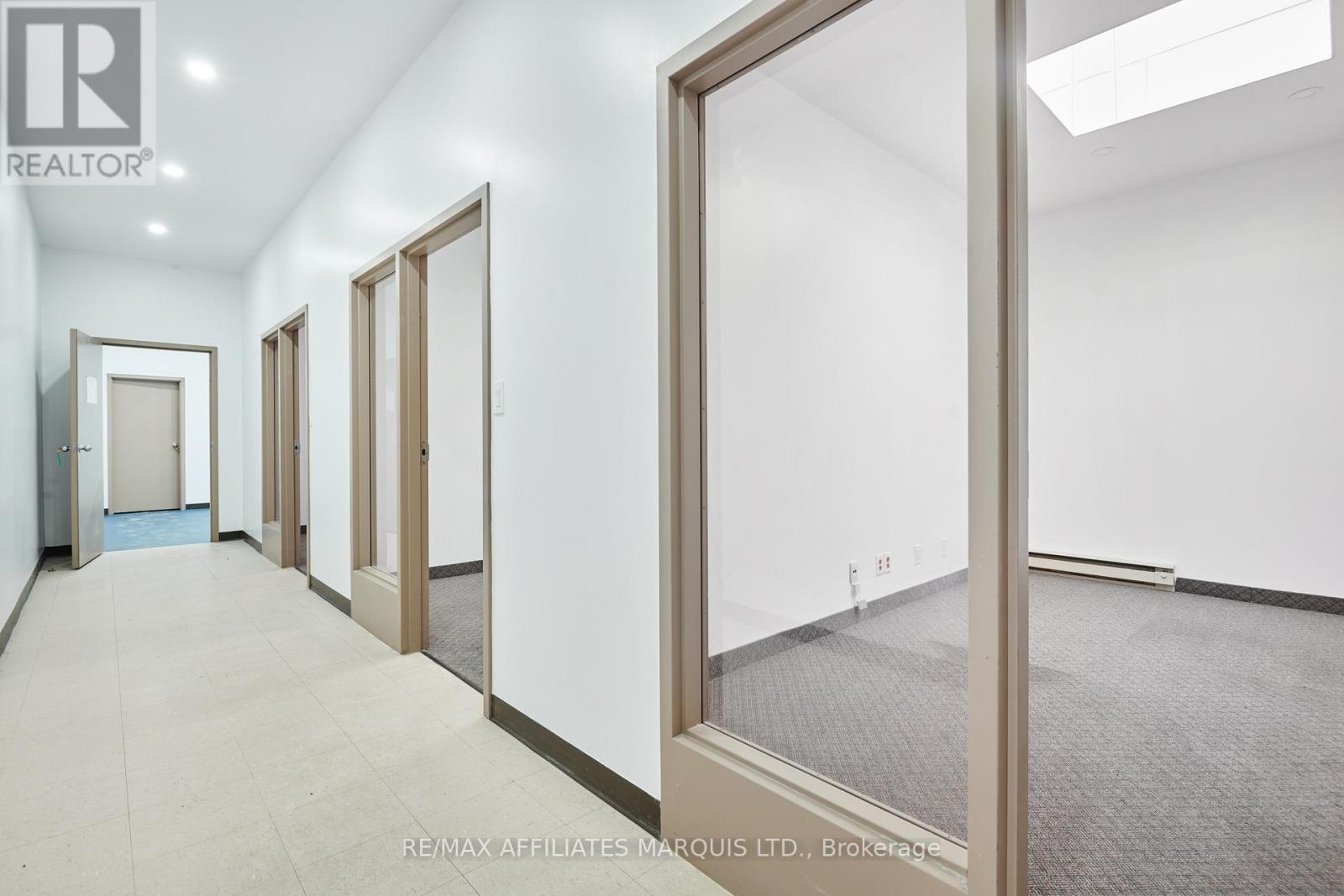 Office Unit 8 - 41 Second Street W Property Photo 20