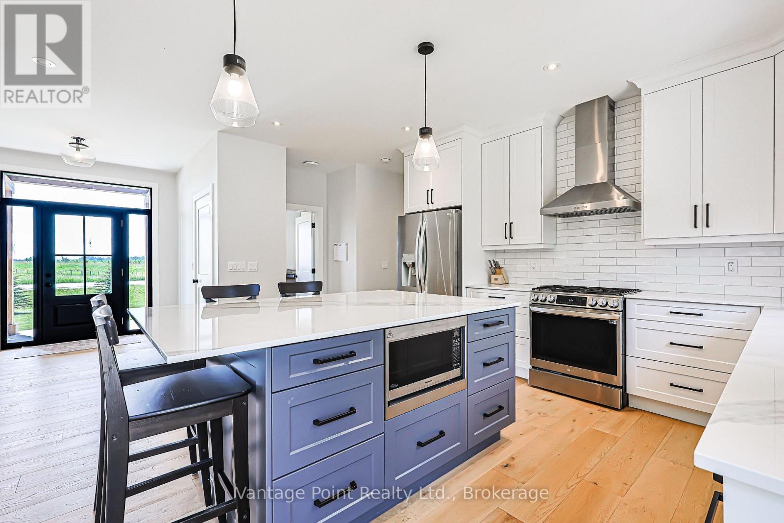 249311 Grey 9 Road Property Photo 21