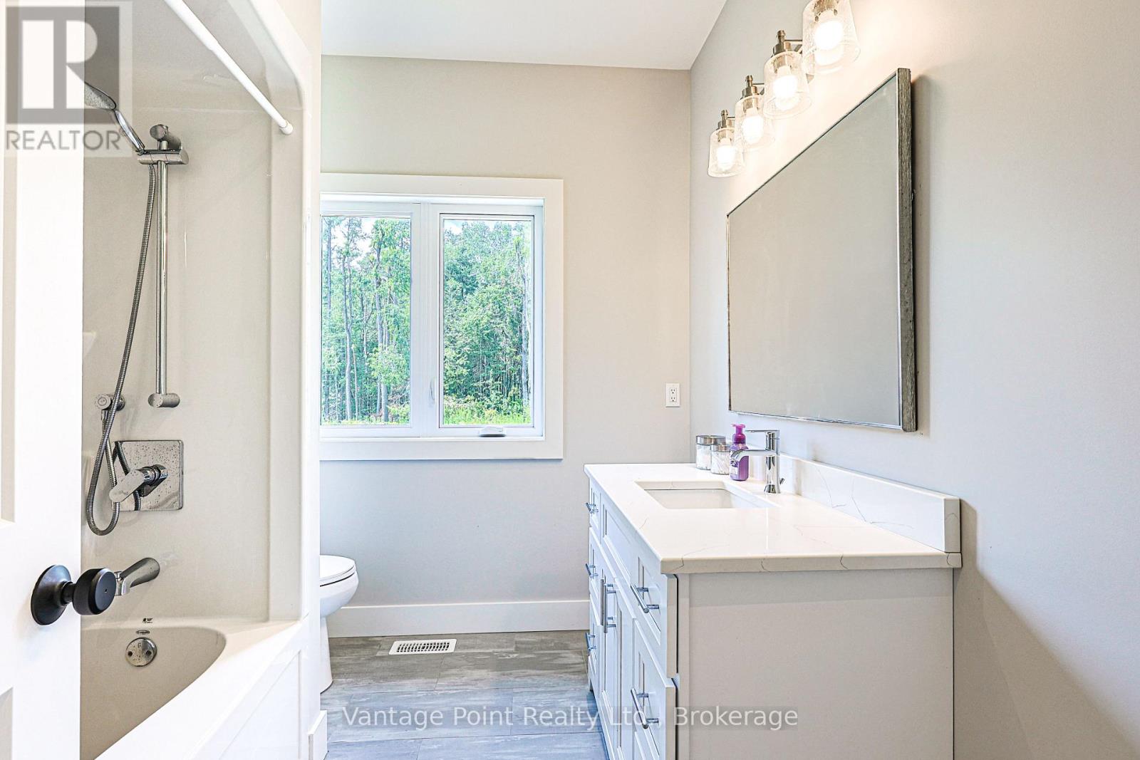 249311 Grey 9 Road Property Photo 39