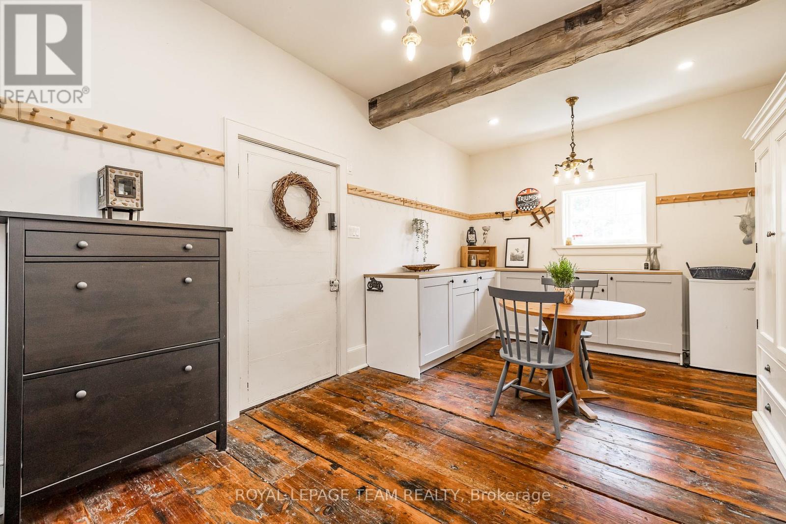 492 River Road Property Photo 18