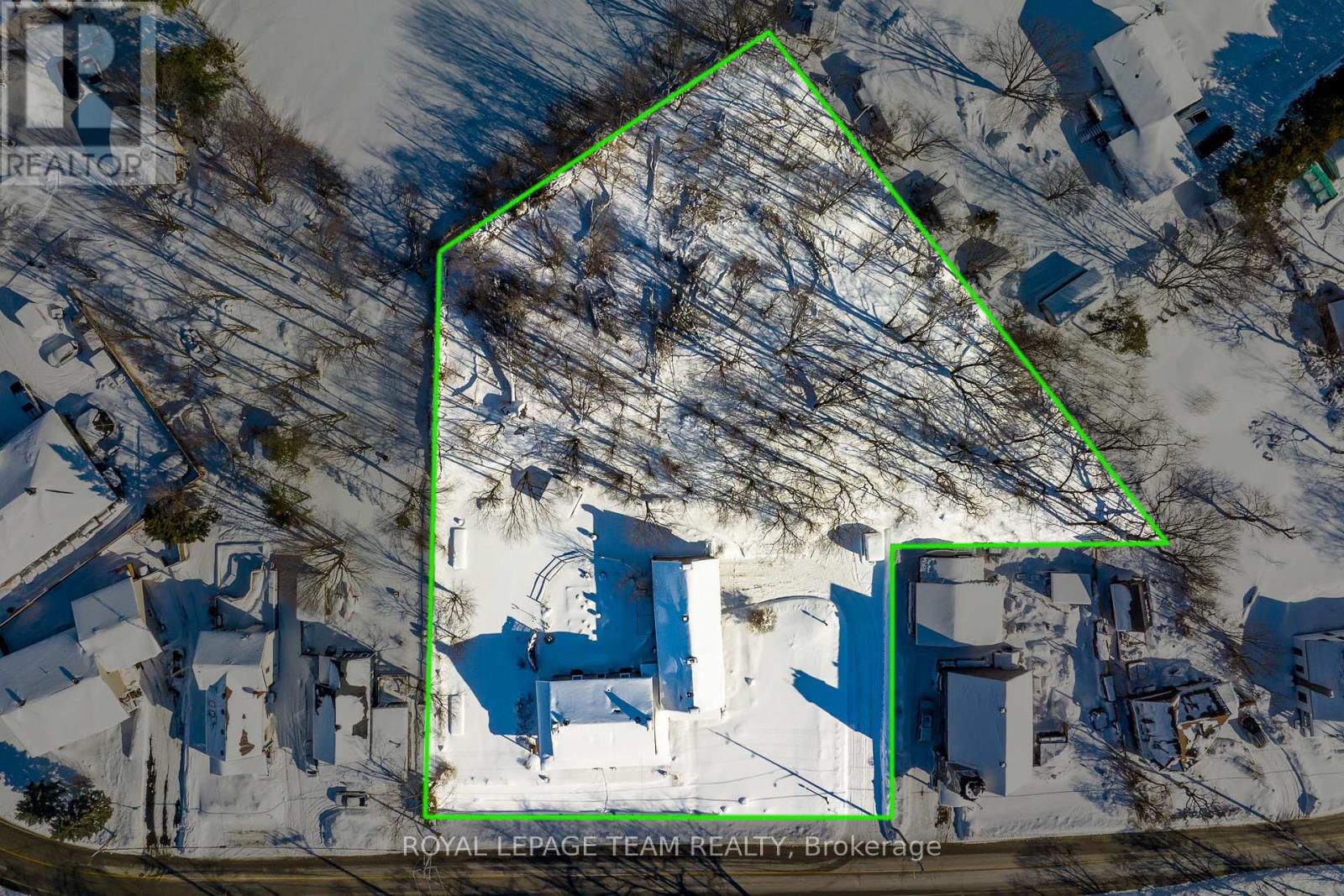 492 River Road Property Photo 42
