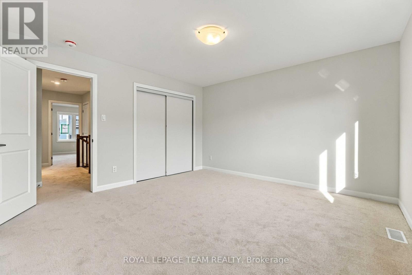 845 Fairline Row Property Photo 21