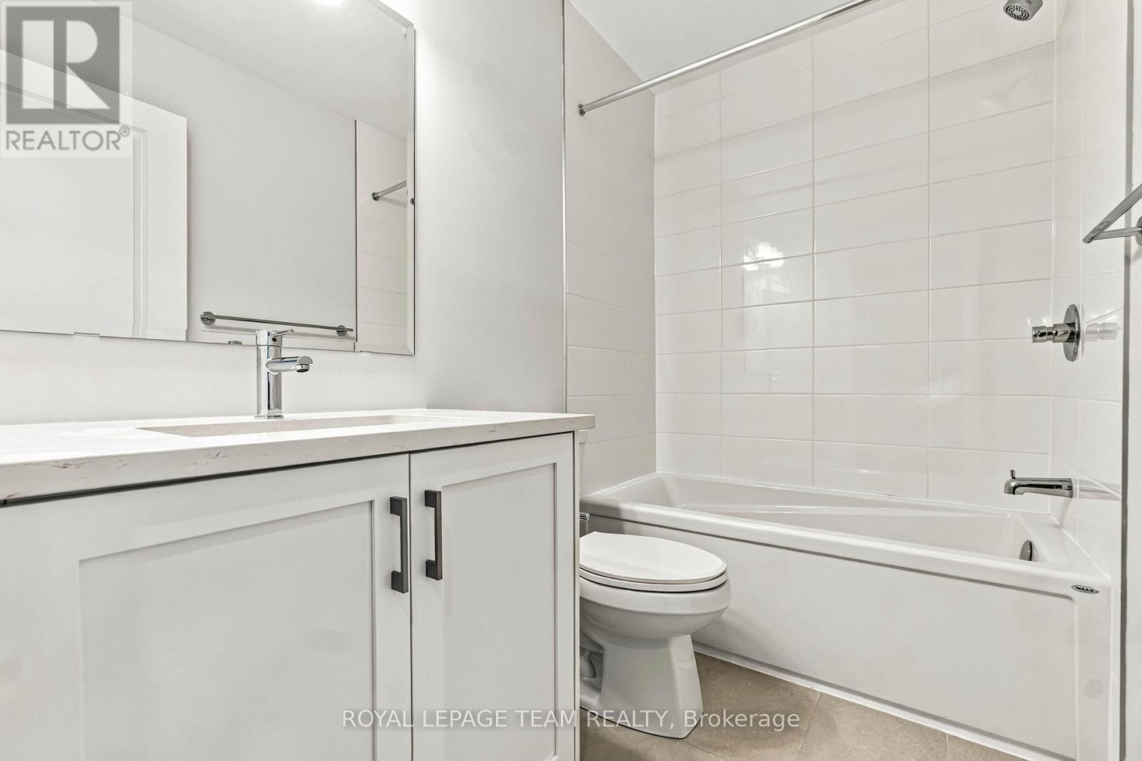 845 Fairline Row Property Photo 29