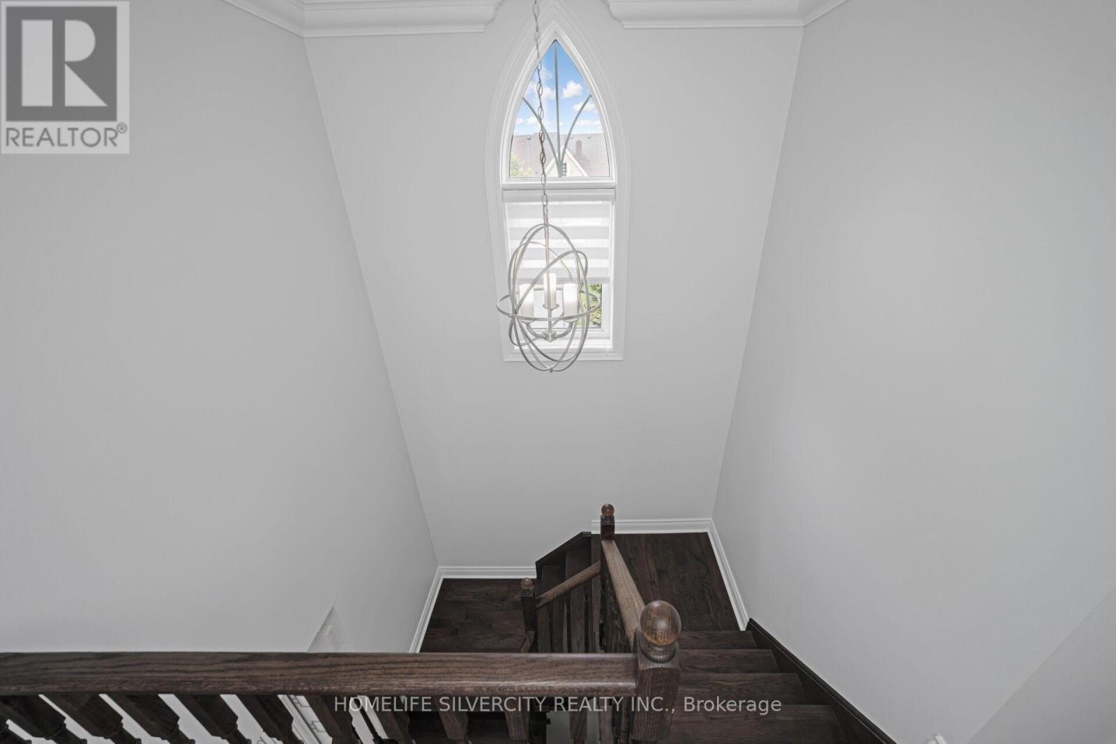 8 Mitchell Crescent Property Photo 22