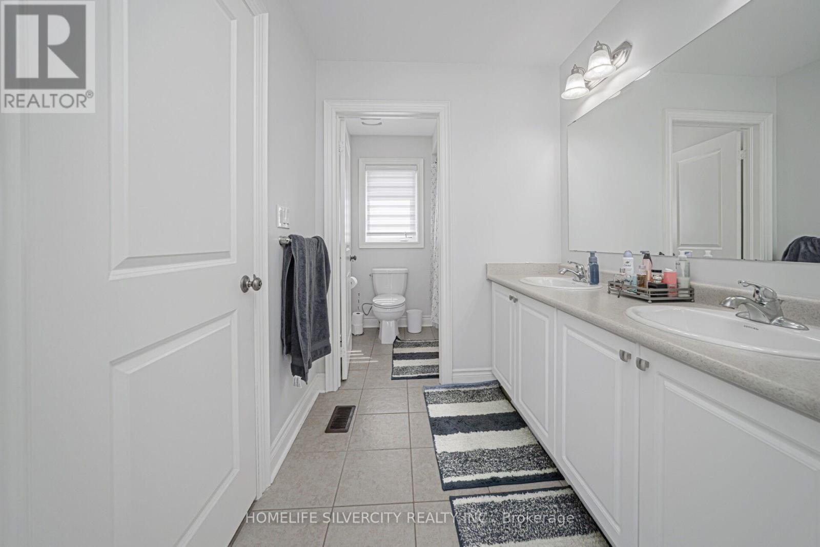 8 Mitchell Crescent Property Photo 25
