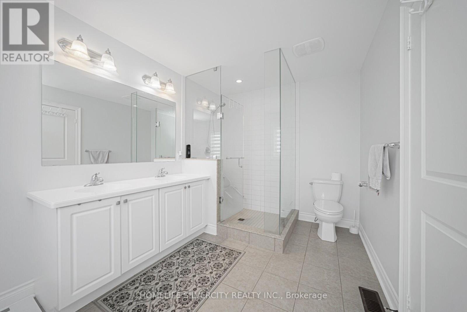 8 Mitchell Crescent Property Photo 36