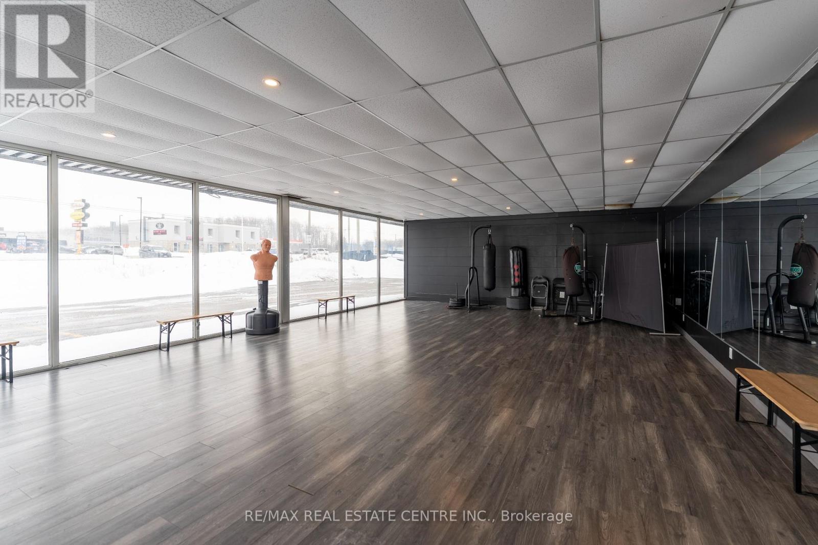 735 Industrial Road Property Photo 6
