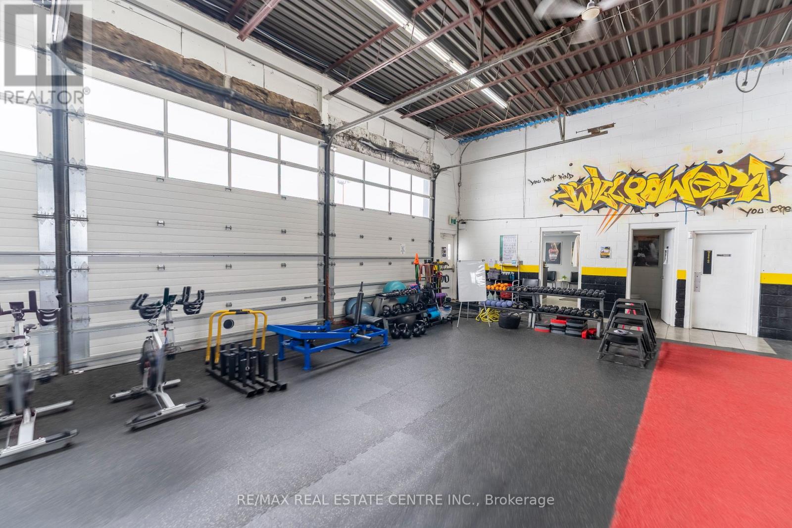 735 Industrial Road Property Photo 11
